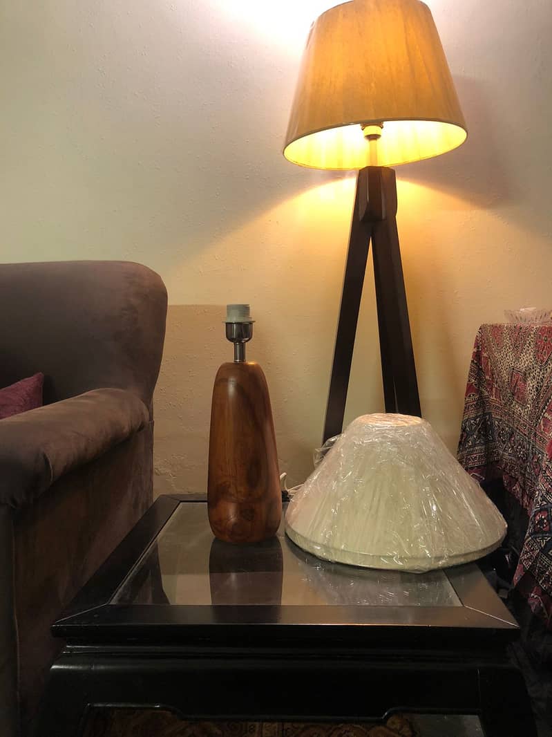 2 Hand Crafted Wooden Side Table Lamps (PAIR) 3