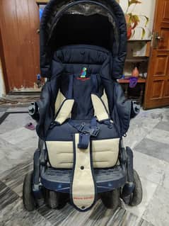 Pierre Cardin Baby pram 6 tyres in A class condition 0