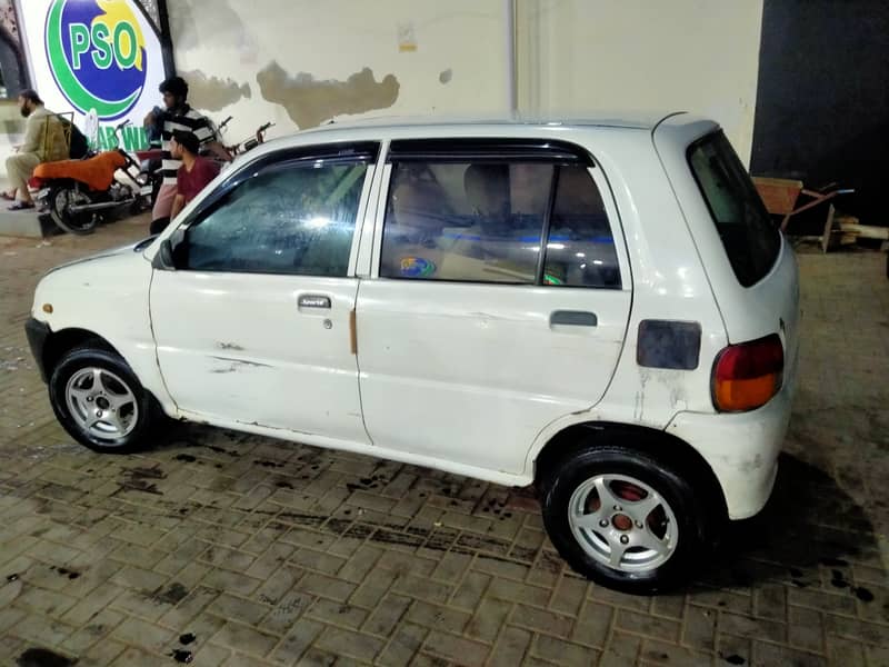 Daihatsu Cuore 2001 2001 6