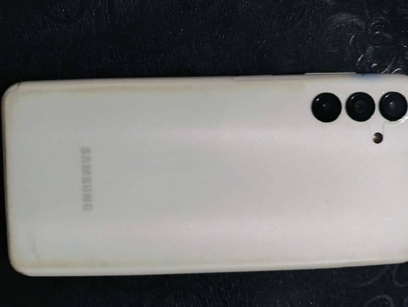 samsung a04s 10/10 condition 2