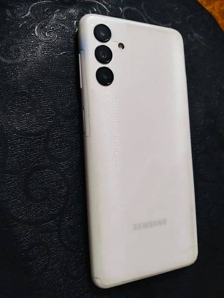 samsung a04s 10/10 condition 3