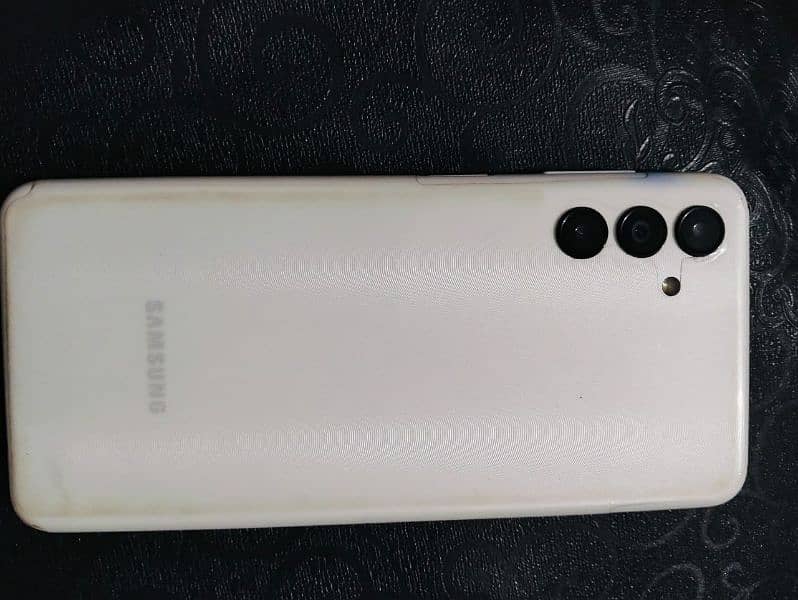 samsung a04s 10/10 condition 4