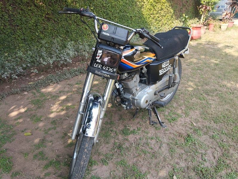 Honda 125 Black Beauty 1