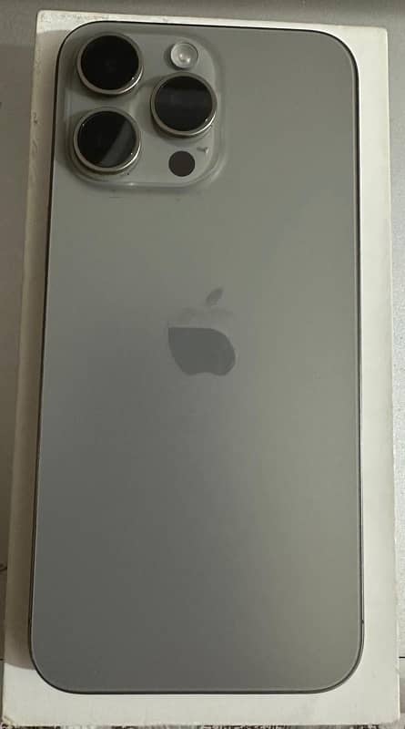 IPhone 15 Pro Max 256GB 3