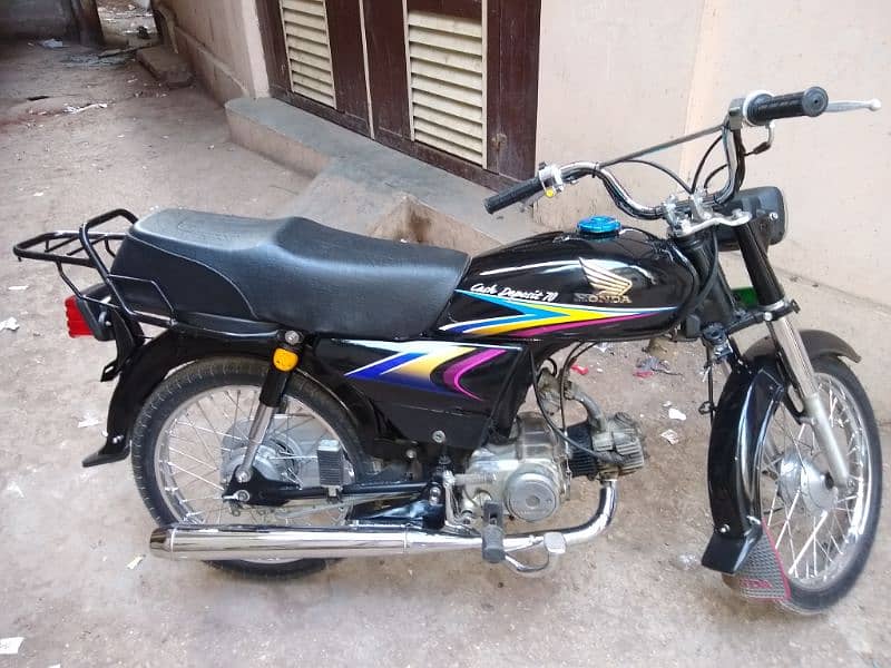 Honda 2010 zero meter type karachi Number 3