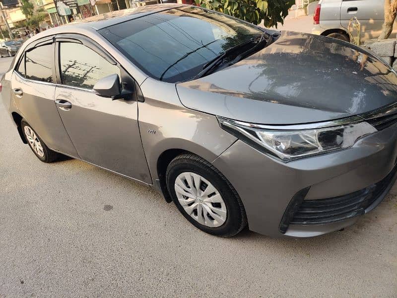 Toyota Corolla GLI Automatic 2015-2016 3