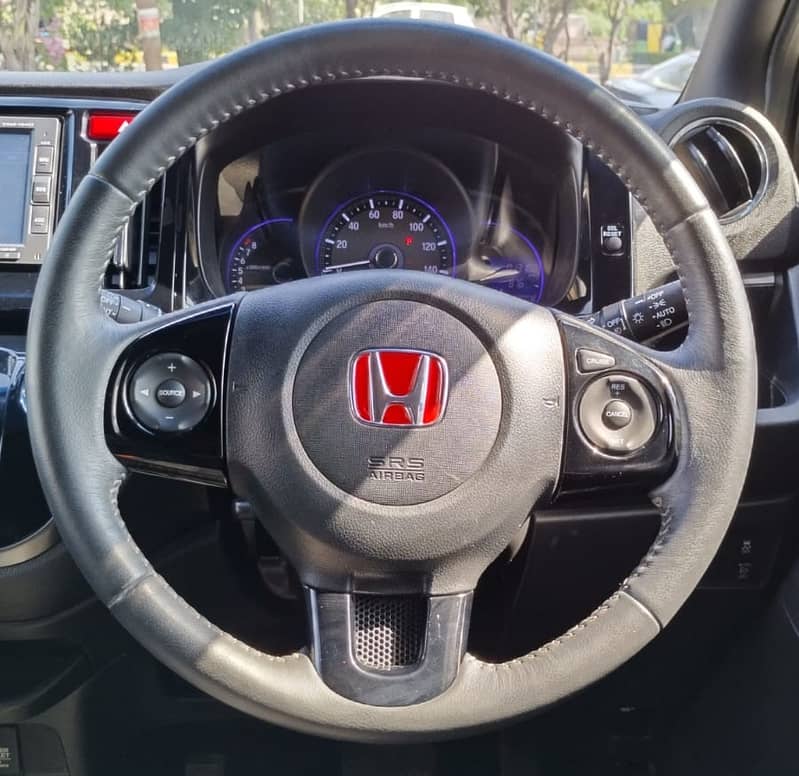 HONDA N-Wgn - 2019 14