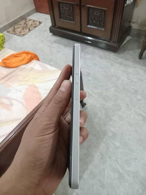 Tecno spark 10 pro 3