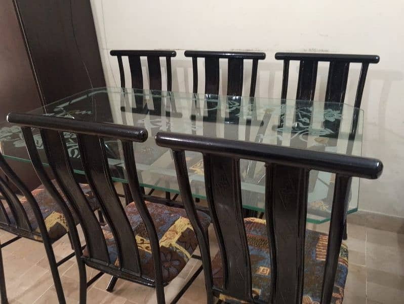 Dining table with 6 chairs 1