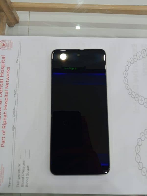 Infinix smart 8 9.5/10 condition in affordable price 3