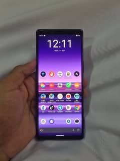 Sony Xperia 1  6-64 Snapdragon 855 Best Gaming Phone