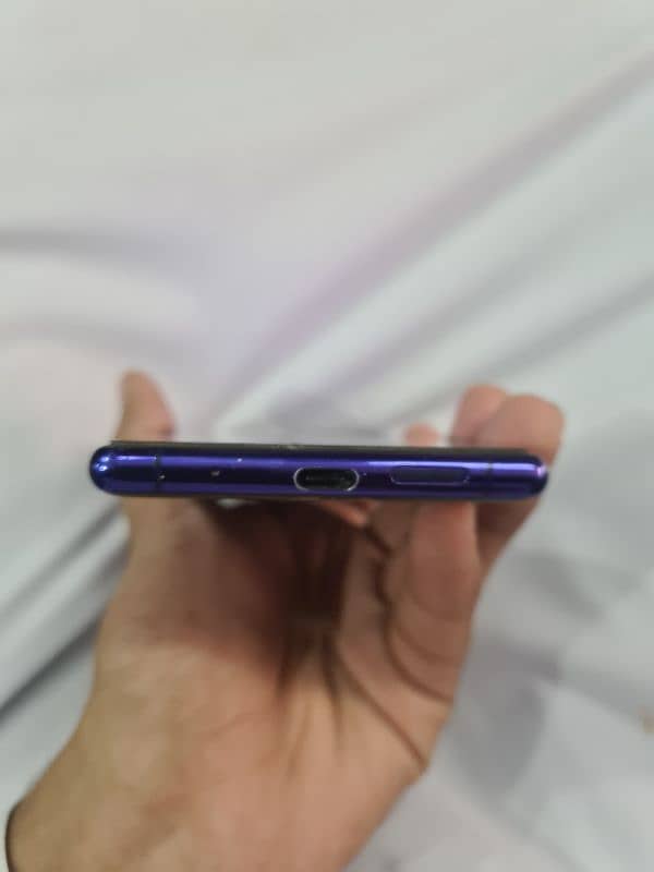 Sony Xperia 1  6-64 Snapdragon 855 Gaming Phone 3