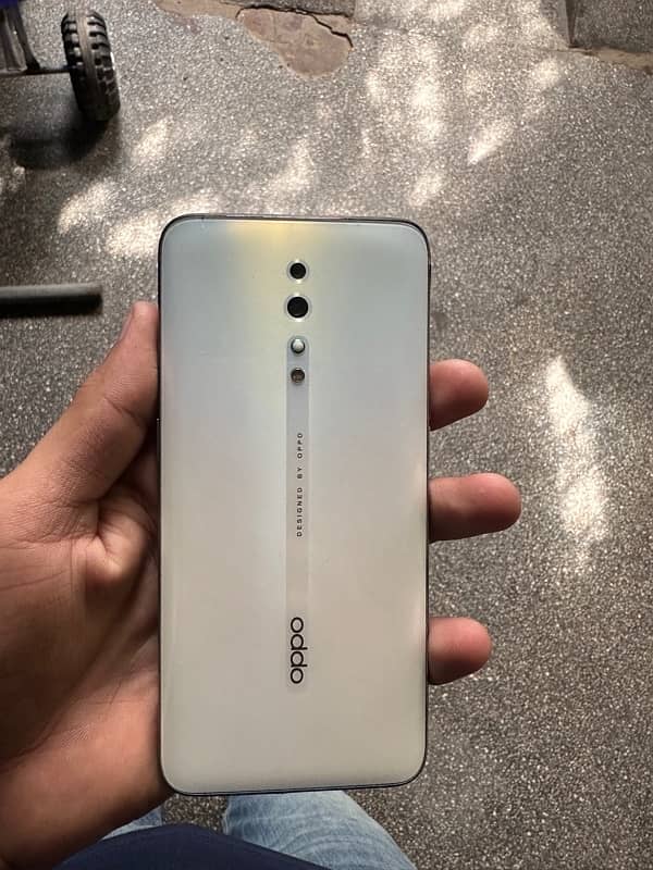 Oppo Reno Z 8/256GB 3