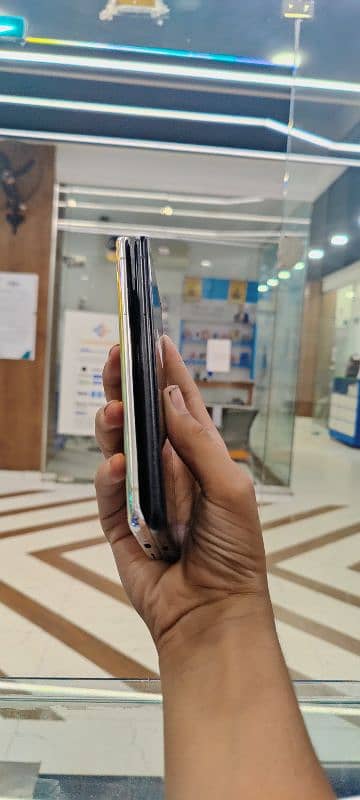 one plus 8 dual sim 4