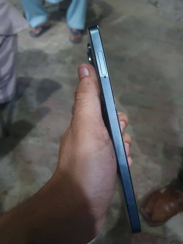 oppo reno 11 f 4