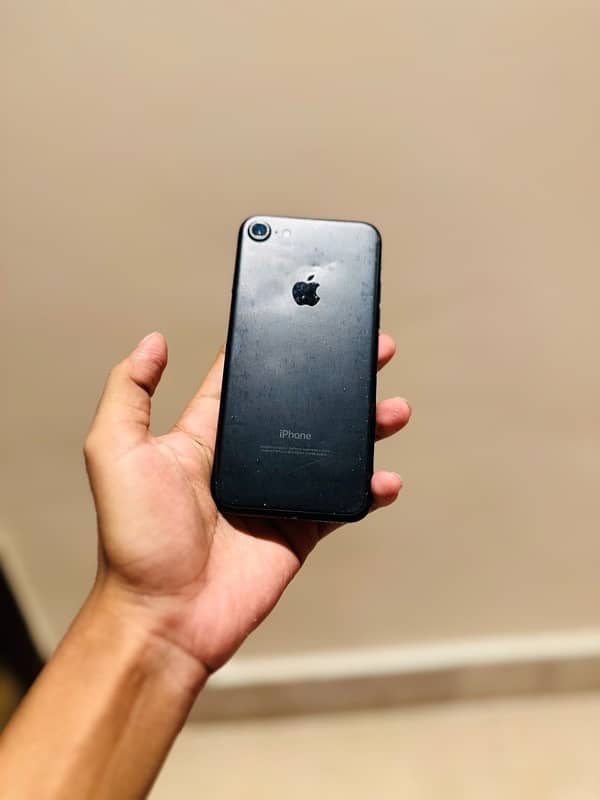 iphone 7 128gb pta approved 3