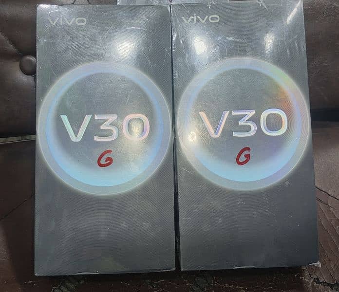 Vivo V30 at Good price 0