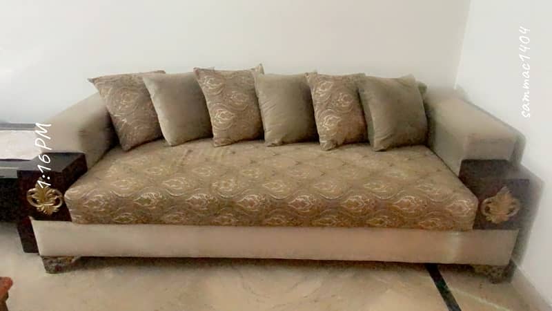 Elegant sofa set for sale 5