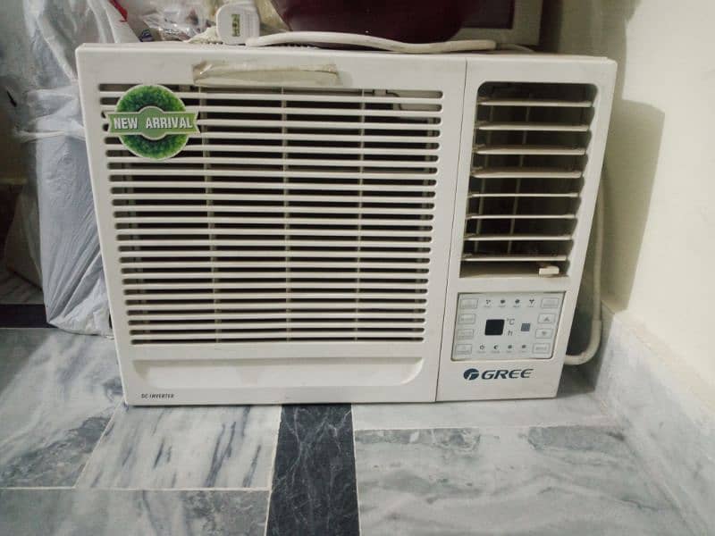 heat & cool window AC. 75 Ton 0