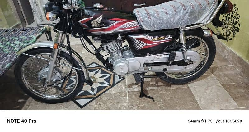 Honda CG 125 2024 Karachi Number 1