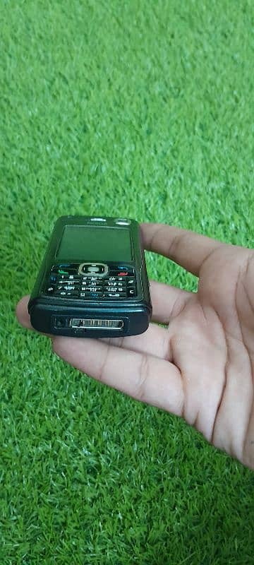 Nokia N07 flip phone non pta 2