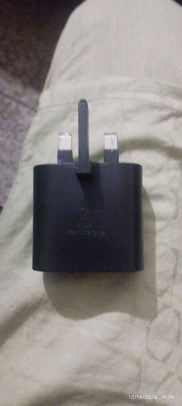 Samsung Galaxy Original Charger 1