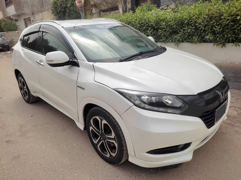 Honda Vezel Hybrid Z Package top-of-line 2016 model 2018 0