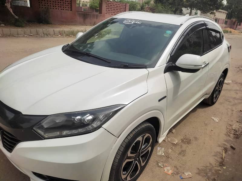 Honda Vezel Hybrid Z Package top-of-line 2016 model 2018 2