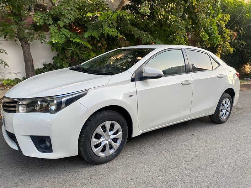 Toyota Corolla XLI 2015 3