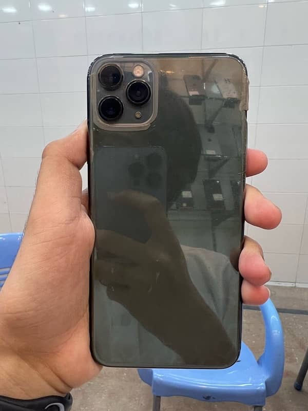 IPHONE 11 PRO MAX 3