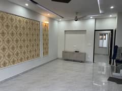 1 Kanal Upper Portion For Rent Separate Entrance Corner 0