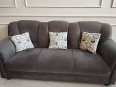 7 seater sofa in excellent condition