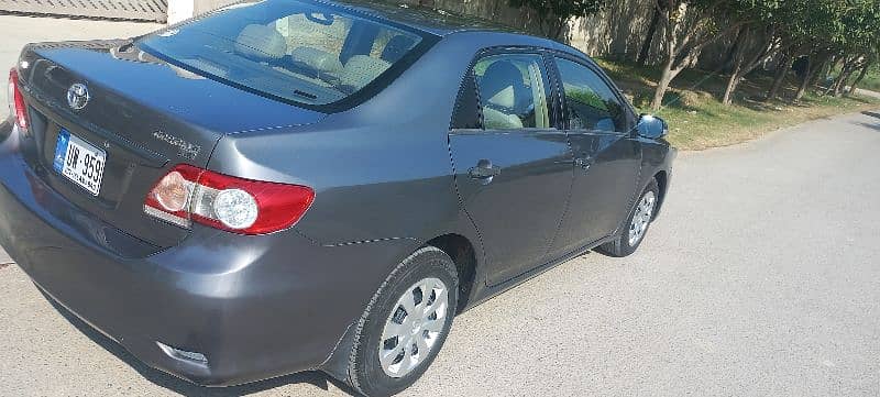 Toyota Corolla GLI 2012 millage 123k islamabad registered 2