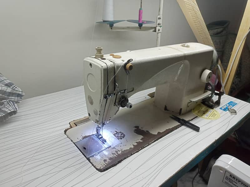 Juki Industrial sewing machine 2