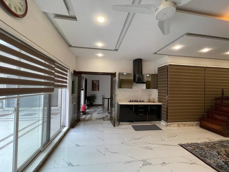 1 Kanal Brand House's Upper Portion For Rent 7