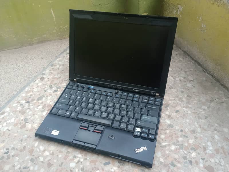 Intel Core i5 Lenovo Thinkpad X201 URGENT SALE 1