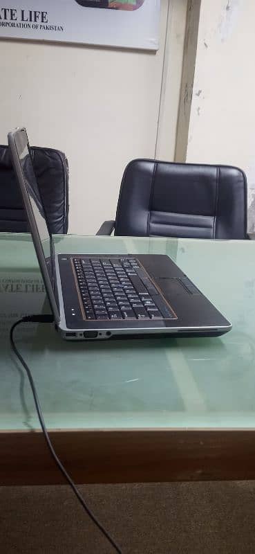 Dell laptop i5 2nd generation 12