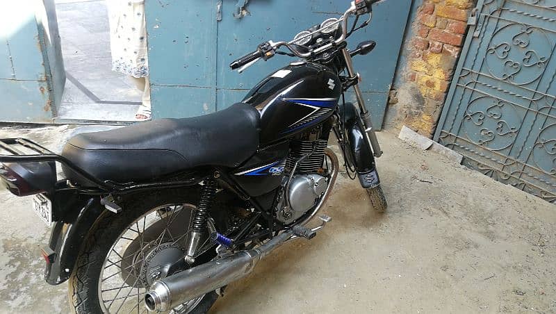 Suzuki Gs 150 For Sale 2