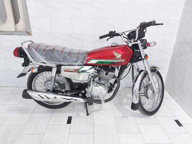 Honda 125 2023 special Edition 4