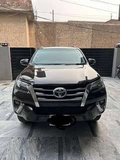 Toyota Fortuner 2018 0