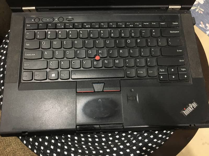 Lenovo Thinkpad intel core i5 4bg ram 4