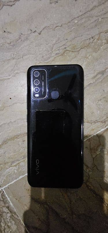 Vivo y30 3