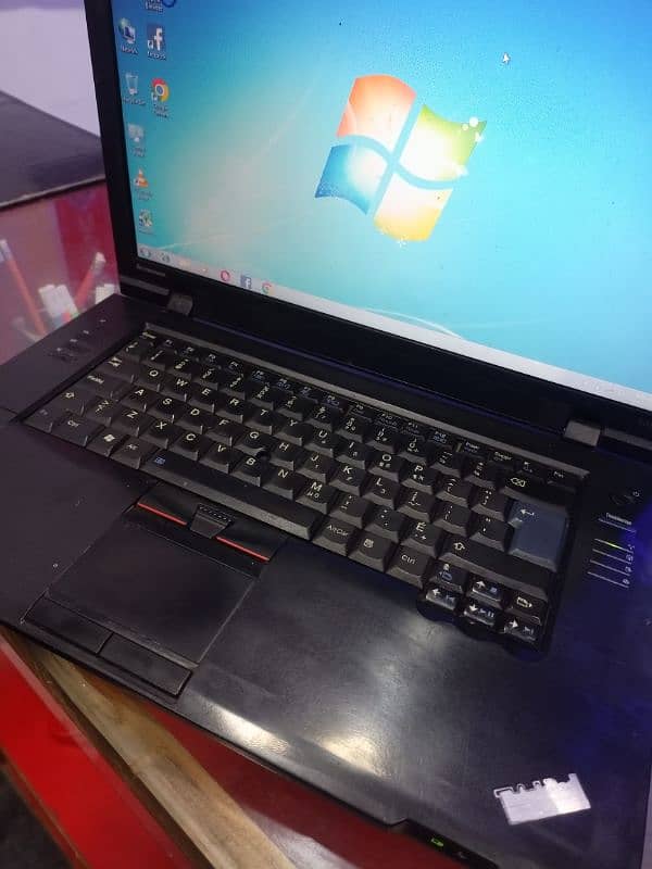 Laptop i3 1st Generation 4