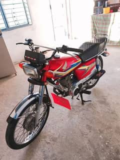 HONDA 125 2019 MODEL CONDITION 10/9 CONTACT 03211813157