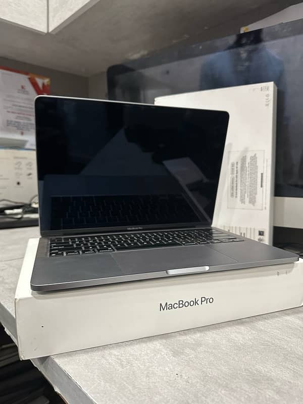 macbook pro m1 2020 6