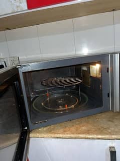 homage microwave with grill in good condition