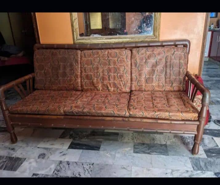 5 seater sofa set good condition 2