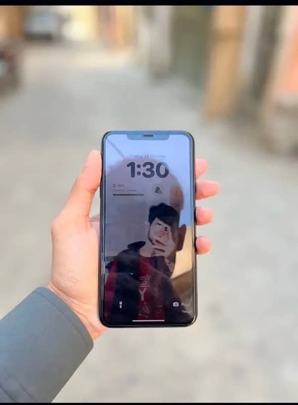 IPhone 11 Pro max 1