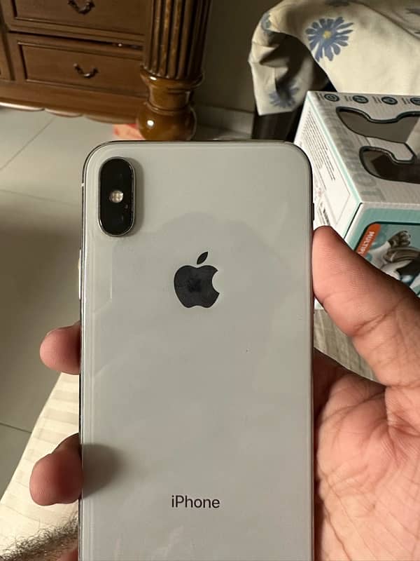 Iphone X 64 GB PTA Approved 1