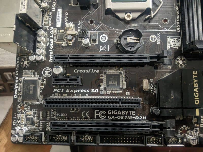 i7 4th Gen Xeon CPU + Gigabyte Q87M Board 3